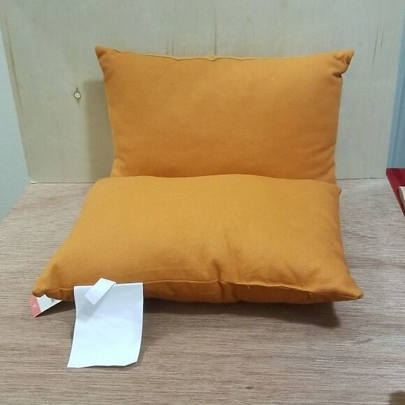 Decorative kidney pillows 2 count - Picture 4 of 5